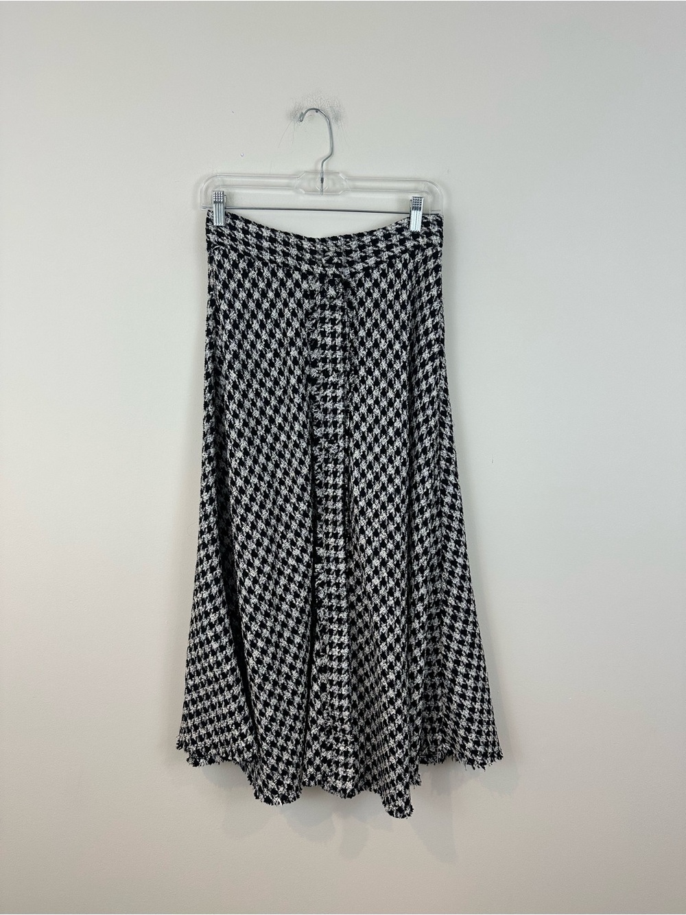Zara Black and White Houndstooth A-Line Midi Skirt Button Front Size Medium - Picture 2 of 7